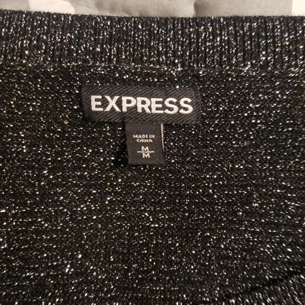 Express Black Top